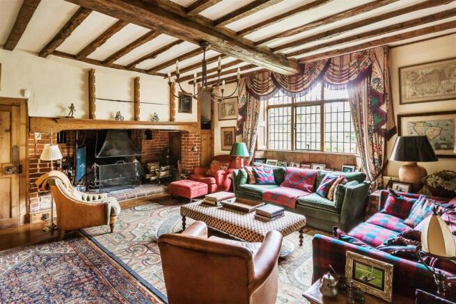 house. estate agency Cranleigh Barhatch Farm