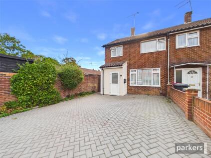 Bartelotts Road, Slough, Berkshire, SL2