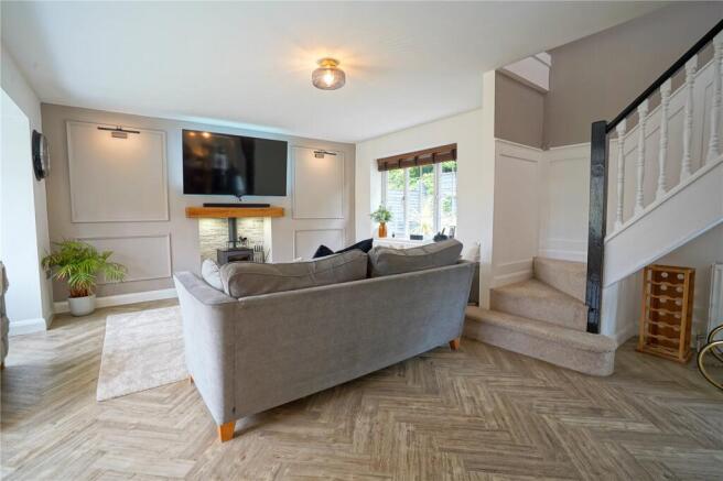 4 bed Detached for sale Image 6