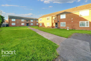 13, Queens Close, Cambridge CB24 5NN