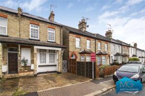First Floor Flat, 163, Lancaster Road, New Barnet, Barnet EN4 8AH