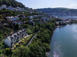 3, Church Park, Brixham Road, Dartmouth TQ6 0BD