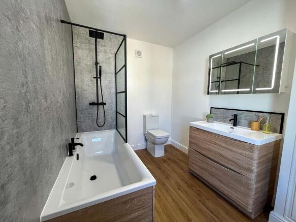 First Floor Bathroom