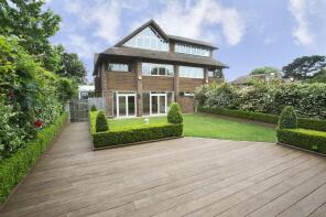 1c, Ducks Walk, Twickenham TW1 2DD