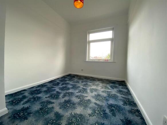 3 bed Terraced to rent Image 7