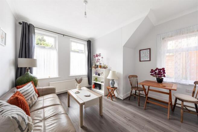 Brettenham Road, E17