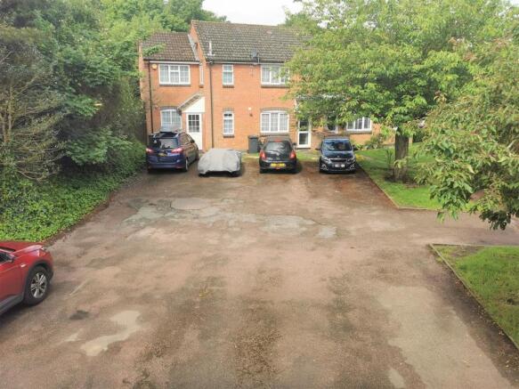 00 Parking.jpg