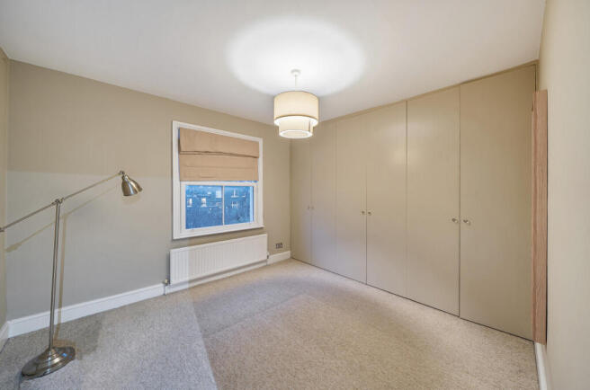 1388492-20-693aee...