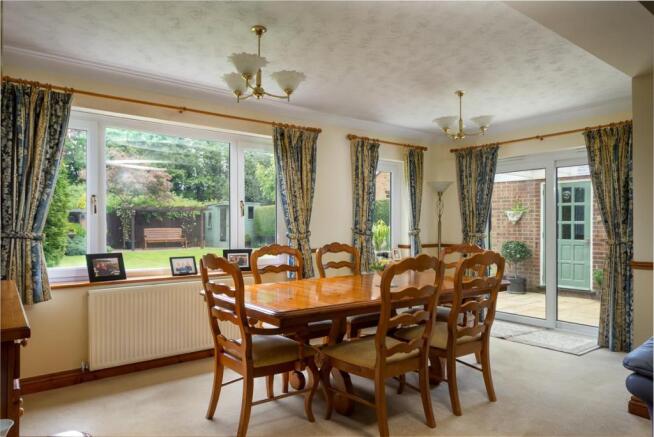 Dining Room.jpg