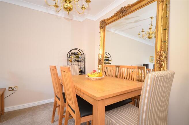 Lounge/Diner