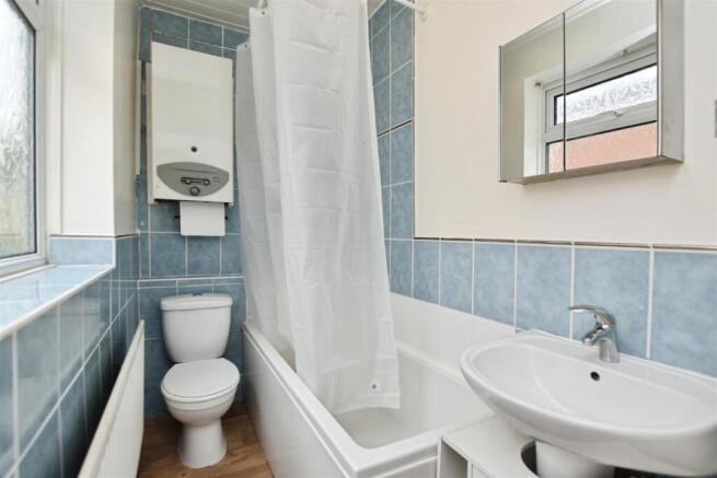 2 bed Terraced for sale Image 10
