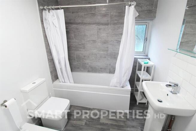 3 bed End of Terrace to rent Image 6