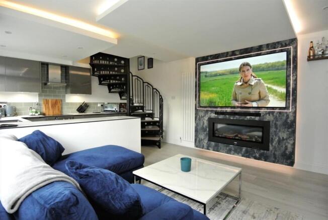 PC Lounge1.JPG