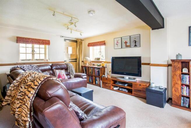 Family Room.jpg