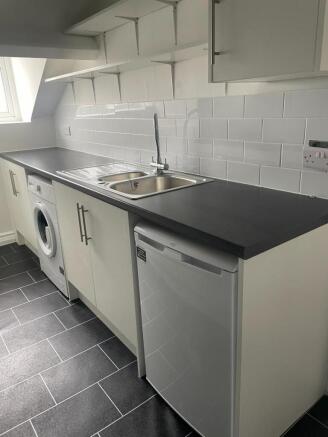Kitchen2.JPEG
