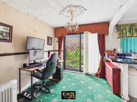 3 bed Semi-Detached for sale Image 5