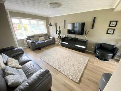 Cranford Way, Bucknall, Stoke on Trent, ST2 9PY