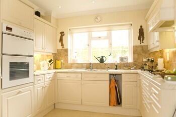 Kitchen/Breakfast Rm
