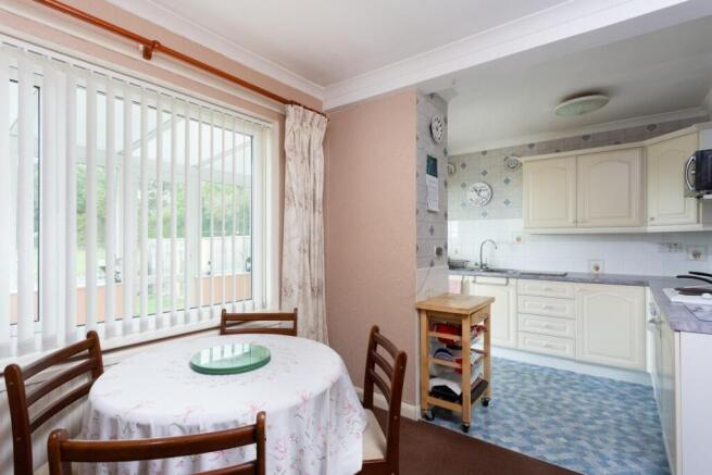 Oakwood Close, Church Fenton, Tadcaster photo 4