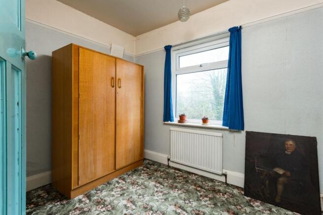 4 bed Semi-Detached for sale Image 10
