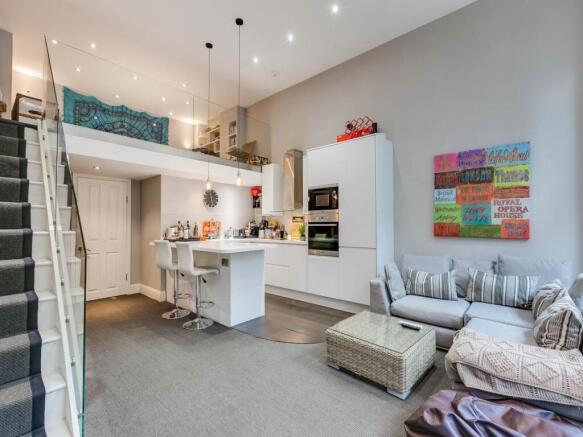 Nevern Square 27, Fl