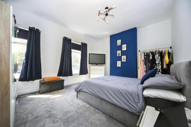 3 bed Terraced for sale Image 12