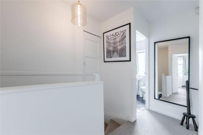 3 bed Terraced for sale Image 11