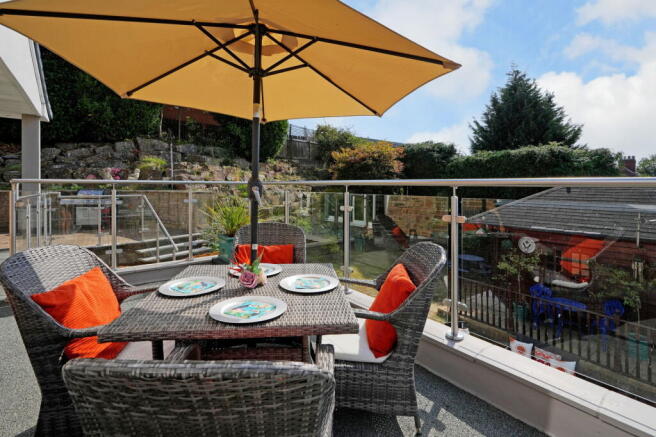 3 bed Detached for sale Image 4