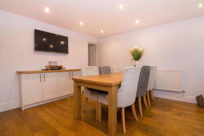 Kitchen Diner