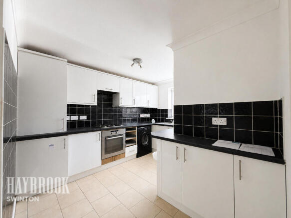 3 bed Detached for sale Image 4