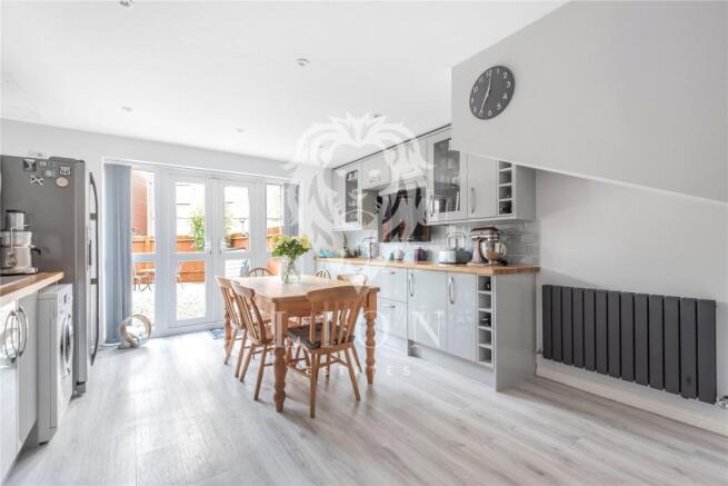 Kitchen/Breakfast