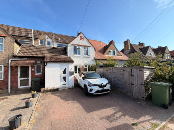 3 Bedroom Terraced House for Rent