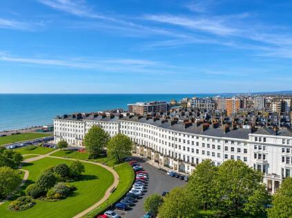 Adelaide Crescent, Hove, BN3