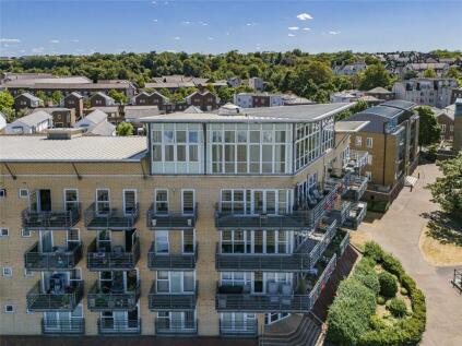 Lightermans Way, Greenhithe, Kent, DA9