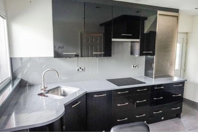 Kitchen/Breakfast