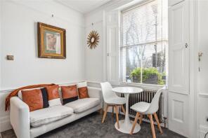 1, Wilton Square, London N1 3DL