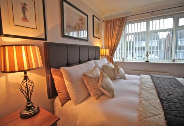 Bedroom 1 (Double)