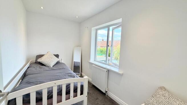 3 bed Semi-Detached for sale Image 7