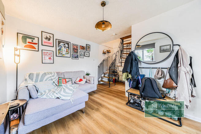 Maitland Avenue, Mountsorrel, Loughborough, LE12 7DU photo 4