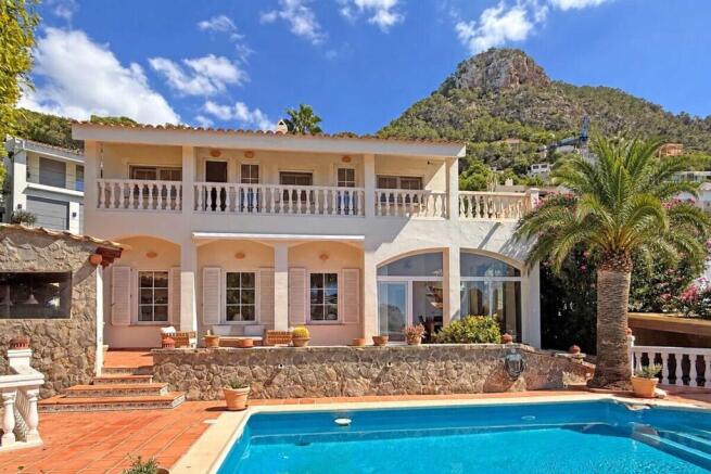 02 cala llamp Mediterranes Haus mit Top-Meerblick kaufen palme