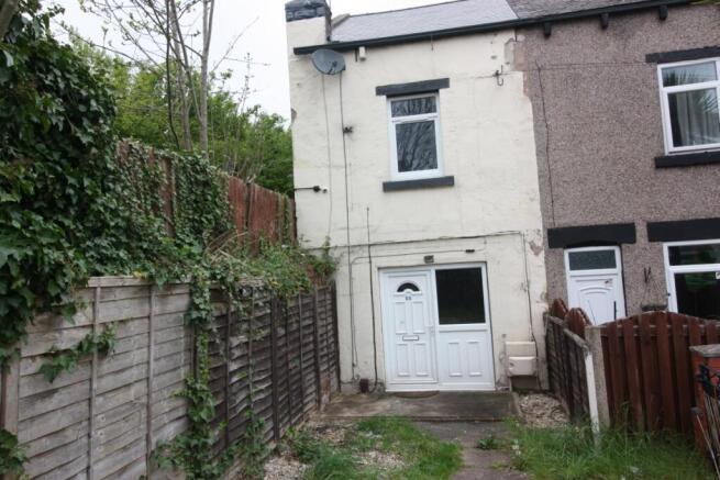 3 bed House to rent Image 8