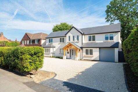 Pine Grove, Weybridge