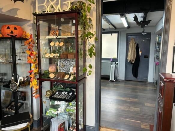 WhatsApp Image 2025-10-22 at 12.10.49 (12).jpeg