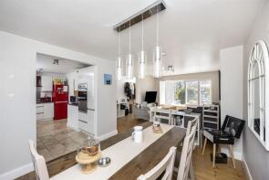 13, Surrenden Holt, Brighton BN1 6PT