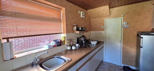 3 bed Detached for sale Image 5