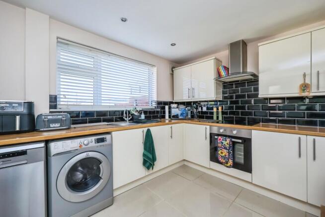 Fitted Kitchen
