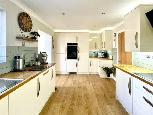 Swallowood Court, Brampton Bierlow, Rotherham, South Yorkshire, S63 photo 4