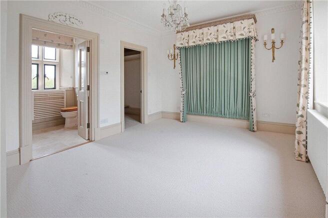 Principle bedroom