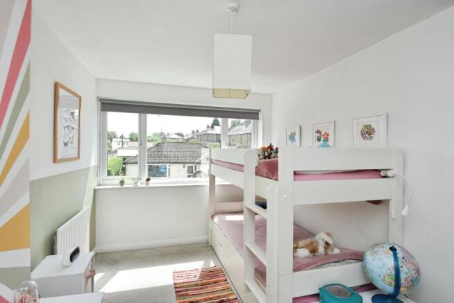 3 bed Semi-Detached for sale Image 10