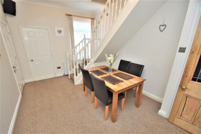 Lounge / Dining Room